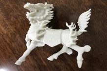 Comparison of 3D printing white nylon and black nylon