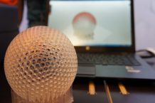 What are the factors that affect the accuracy of the light-curing 3D printer model