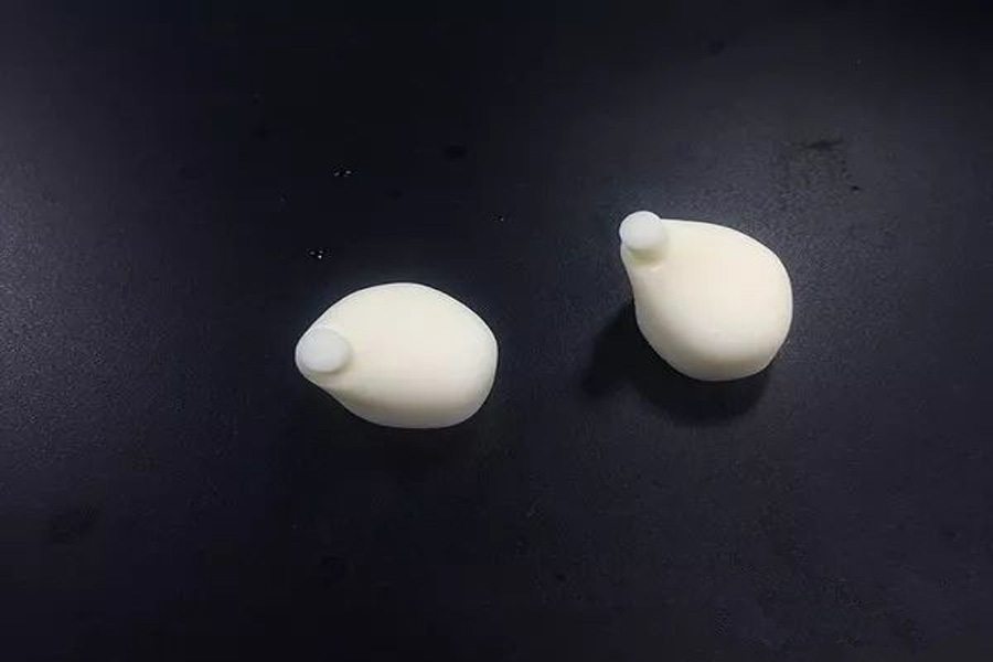 3D printing material Somos® PerFORM nano-ceramic resin material that is strong and resistant to strong temperature of 260 degrees
