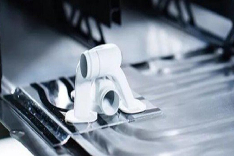 3D printing manufacturing and traditional design manufacturing